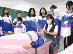 实际操作在内的多样化职业启蒙课程满足